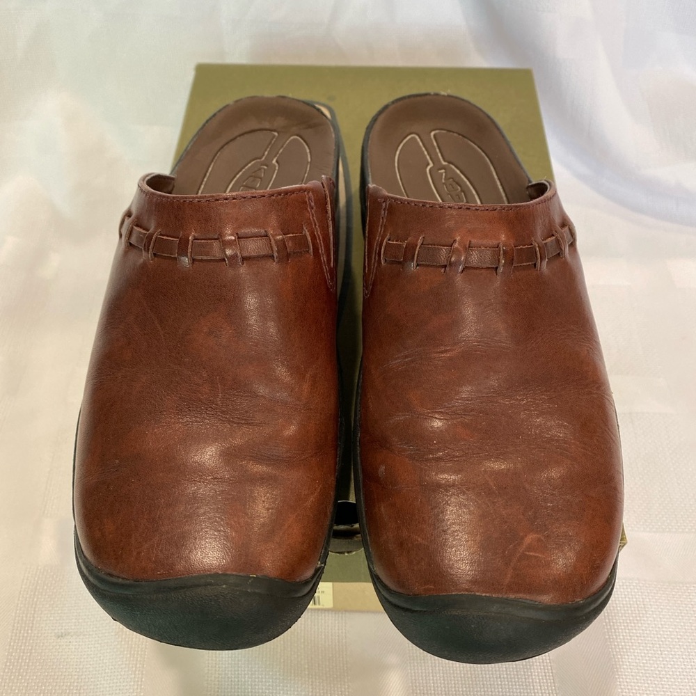 Keen Leather Winslow Clog, 7.5M, GUC